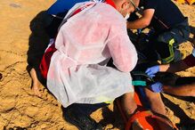 Embarcação vira com 14 passageiros a bordo na praia da Galé em Albufeira
