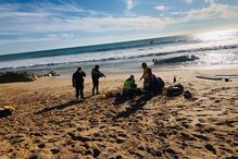 Embarcação vira com 14 passageiros a bordo na praia da Galé em Albufeira