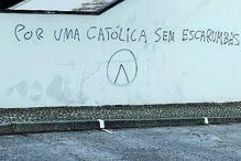 Mensagens racistas em escolas e universidades de Lisboa e Loures