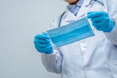 Estudo reforça suspeita que vírus Epstein-Barr pode causar esclerose múltipla