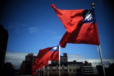 Taiwan vai criar novos 'batalhões de drones' face à pressão militar da China