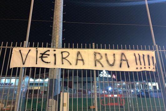 Tarjas contra Vieira