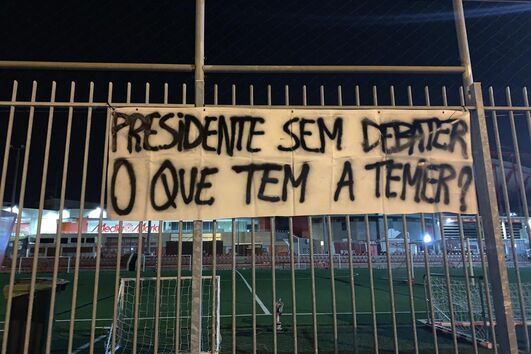 Tarjas contra Vieira