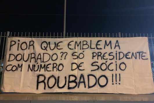 Tarjas contra Vieira