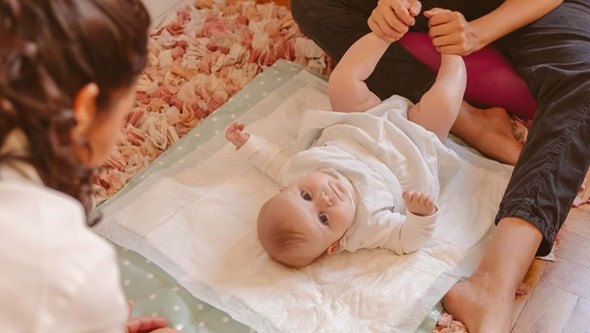 O serviço ao domicílio que ajuda as mães no pré e pós-parto