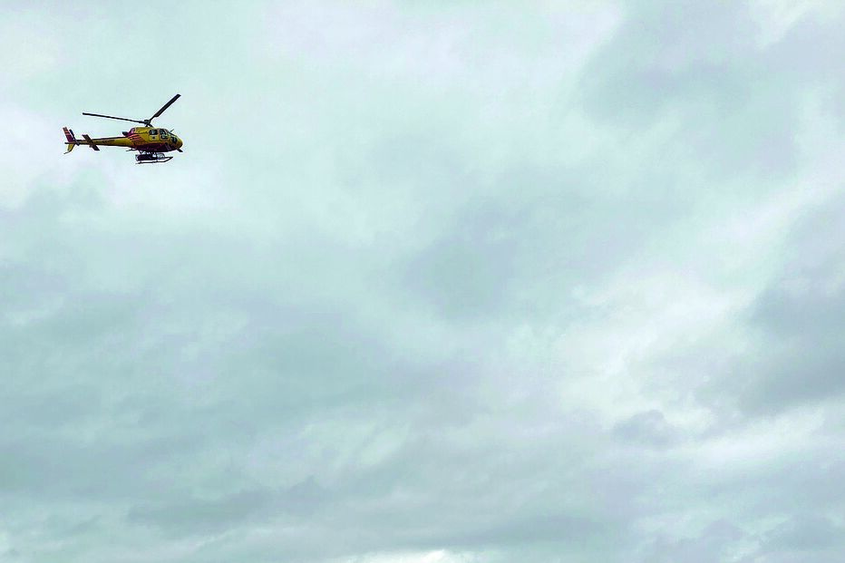 Helicóptero ajuda nas buscas
