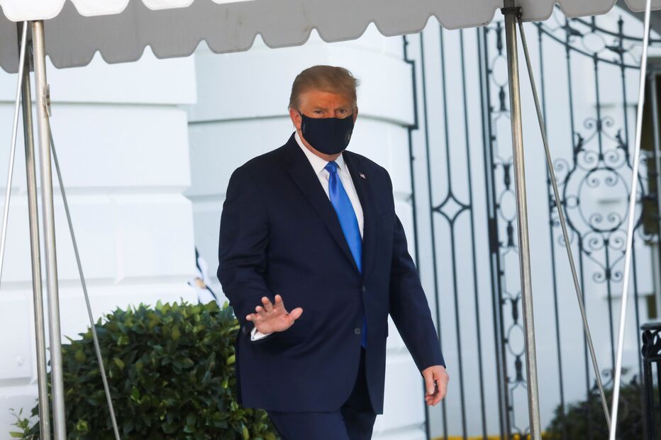 Donald Trump vai ser hospitalizado