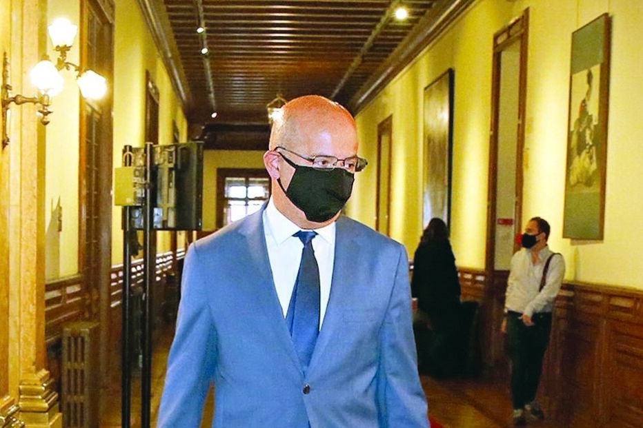 Imagem 4 5 a  36482056.jpg (7262659) (Milenium)