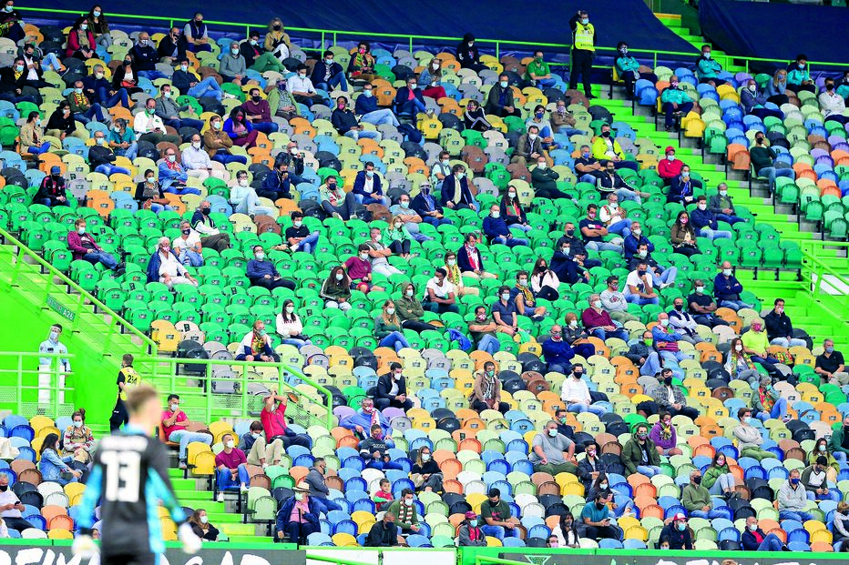 Portugal-Espanha contou com o regresso do público ao estádio 