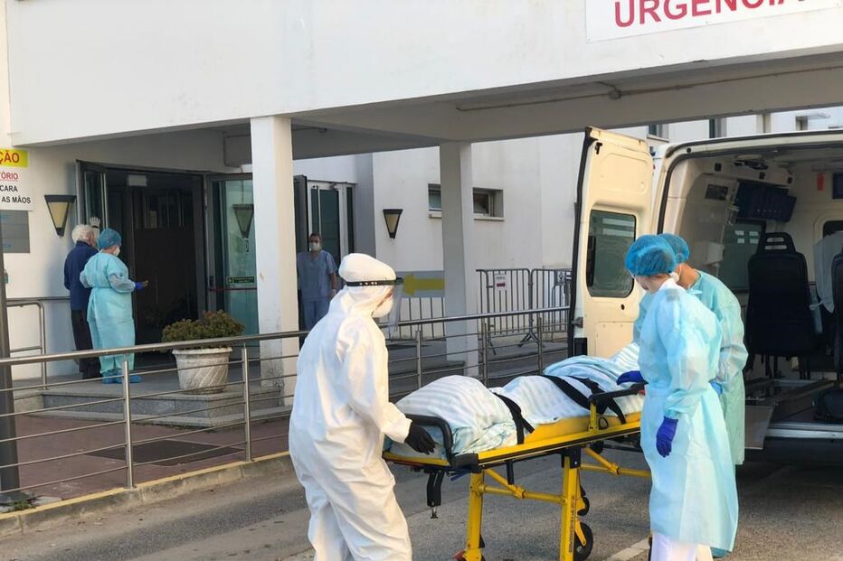 Doentes com Covid-19 no Hospital das Forças Armadas, em Lisboa