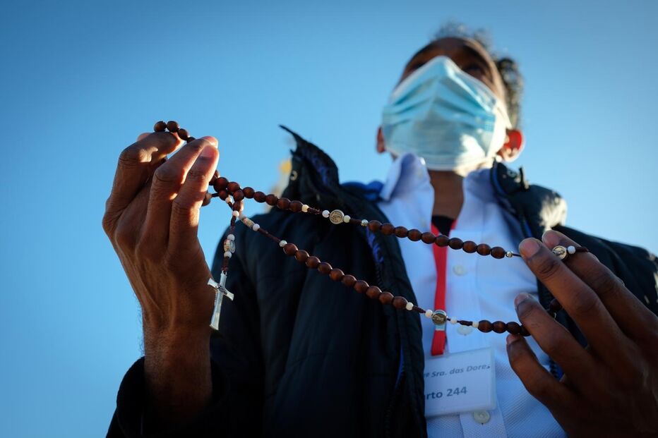 Peregrinação em Fátima decorreu sem atingir limite de peregrinos no recinto