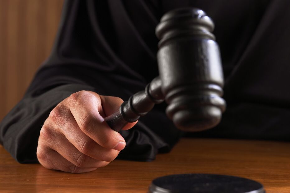Tribunal xx