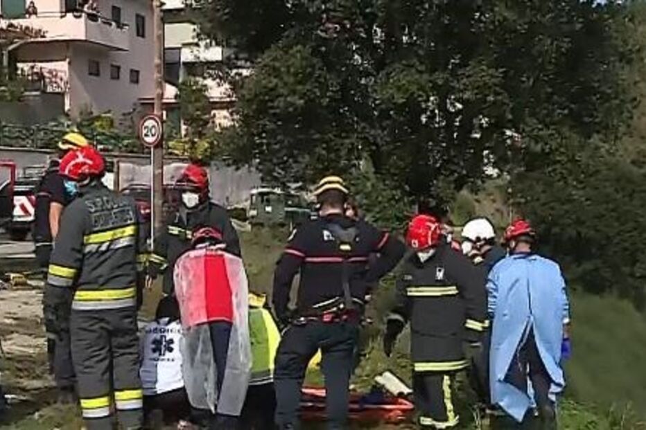 Homem resgatado após cair de ravina com 15 metros em Gondomar