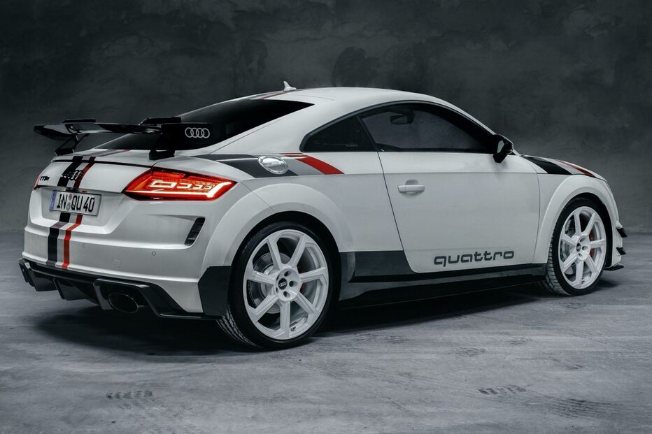 2020-10-16_19_14_58 2021-Audi-TT-RS-40-years-of-quattro-Edition-1 (1).jpg