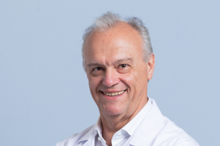 2020-10-19_15_07_03 Dr. Mário Morais de Almeida..png