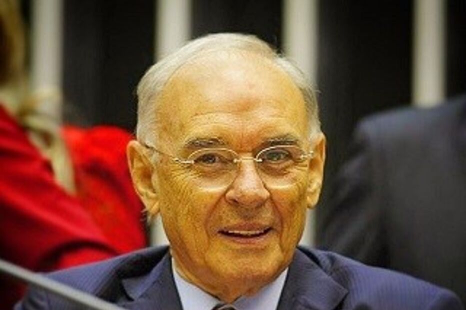Senador brasileiro Arolde de Oliveira