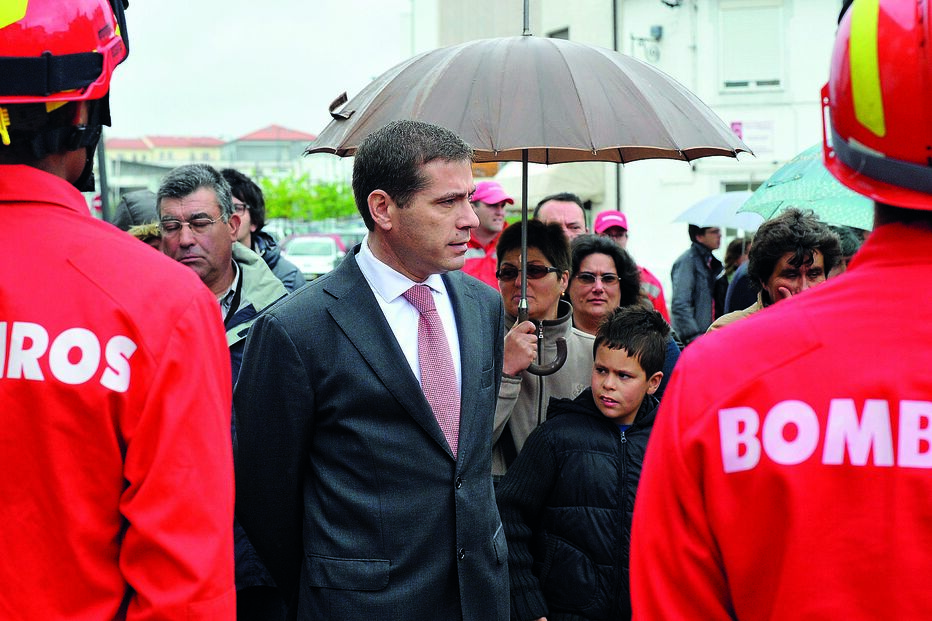 João Lourenço, que foi presidente da Câmara Municipal de Santa Comba Dão entre 2005 e 2013, está a ser julgado 