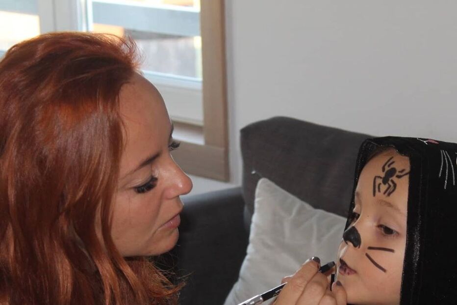 Bárbara Norton de Matos com a filha Flor