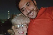 Avó de 80 anos casa com homem 45 anos mais novo e partilha experiência sexual