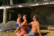 Isis Valverde e a família .jpg