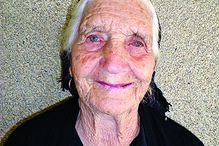 Maria Santos é utente do Centro Comunitário de Alvite