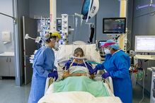 Capacetes respiratórios usados em Itála