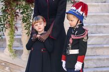 Charlene com os filhos Jacques e Gabriella