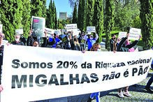 Em Guimarães, comerciantes e empresários em protesto 