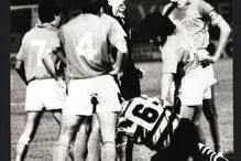 Maradona no jogo contra o Sporting