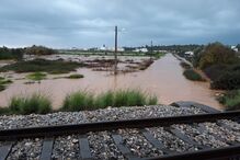 Chuva e mau tempo provocam inundações na Fuzeta em Olhão