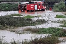 Chuva e mau tempo provocam inundações na Fuzeta em Olhão