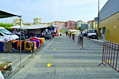 Feiras e mercados de levante