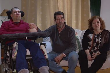 Gonçalo com a mãe, Sandra, e o pai, Óscar