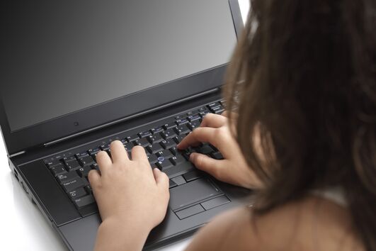 Mulher enganava pela internet