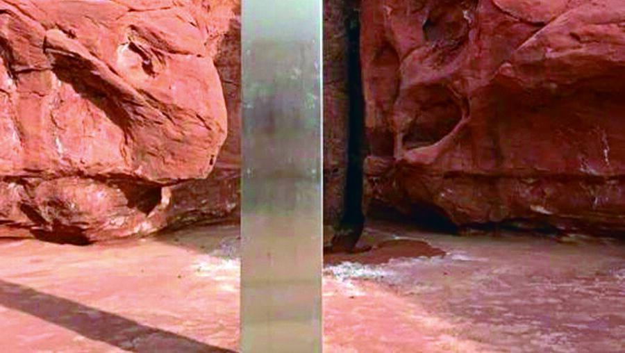 Misterioso monólito de metal encontrado no deserto do Utah