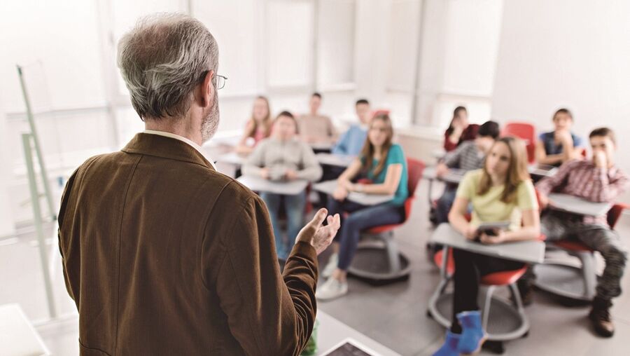 Consulta da Fenprof teve em conta respostas de docentes de todos os distritos e níveis de ensino, a grande maioria deles (78%) sindicalizados