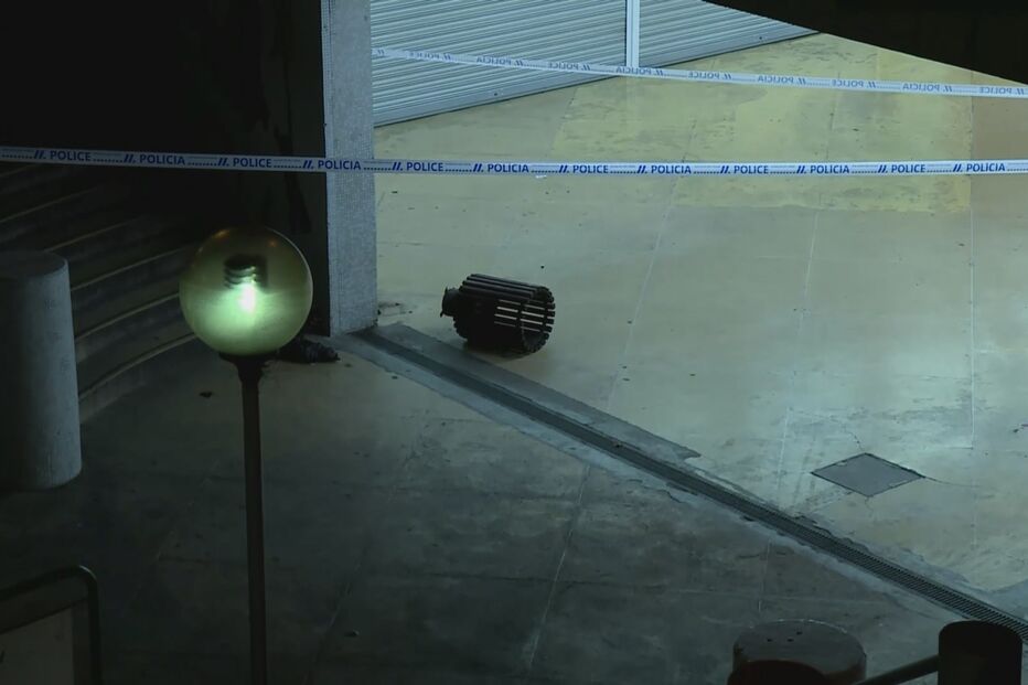 Três feridos em tiroteio na estação de comboios da Amadora. Quatro homens estão em fuga