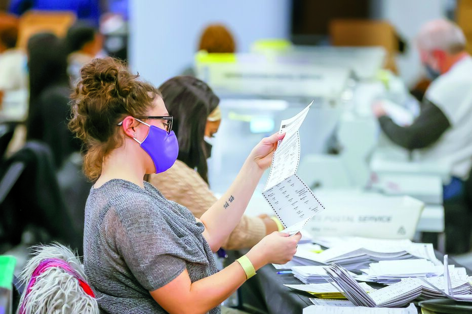 Voto urbano virou contagem a favor de Biden na Geórgia e Pensilvânia 