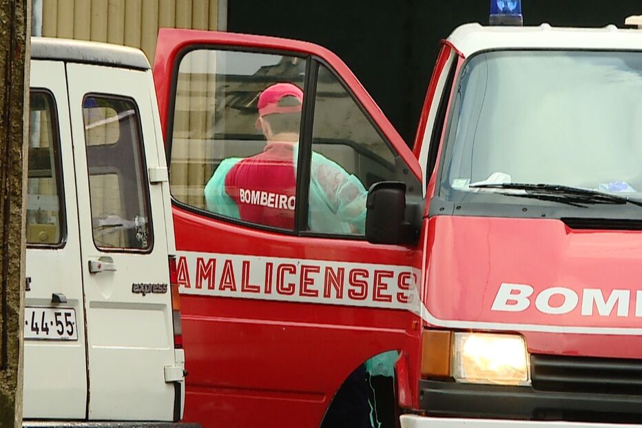 Bombeiros foram ao local