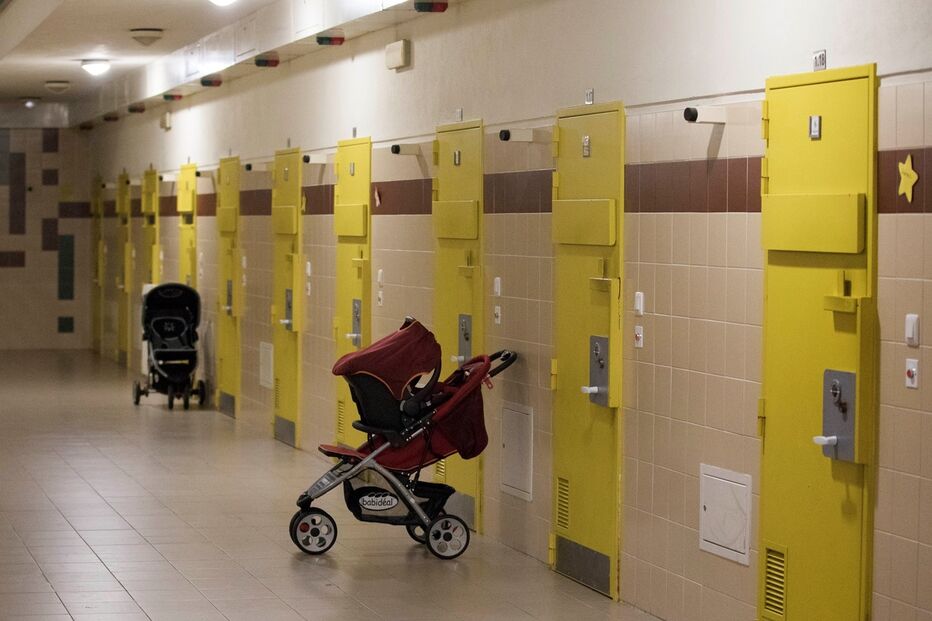 Reclusa acusa guarda prisional de a engravidar em Matosinhos