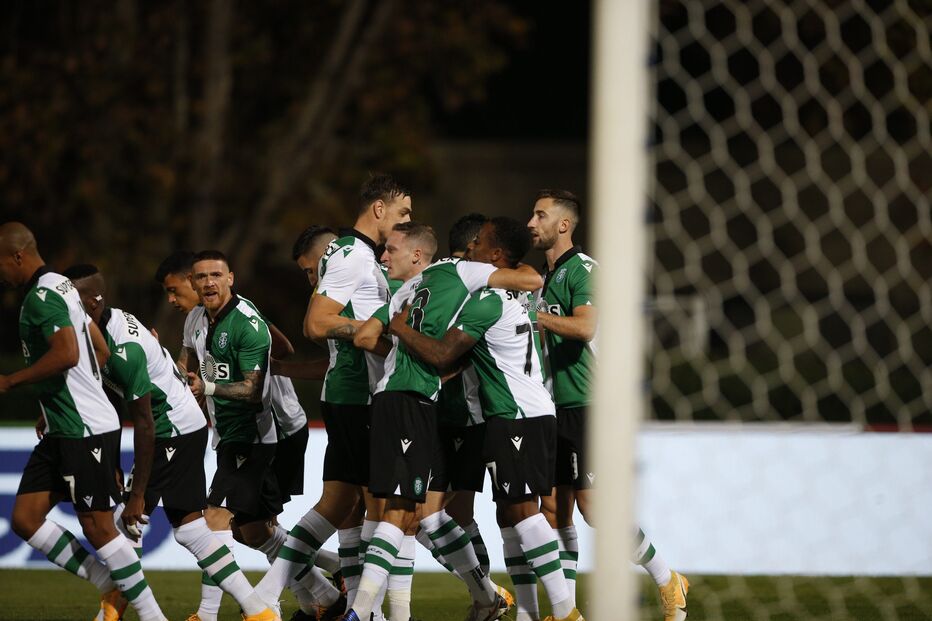 Nuno Santos marca para o Sporting frente ao Sacavenense