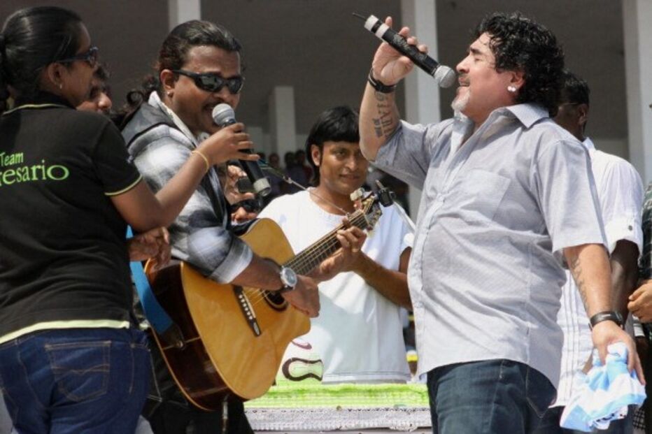 Do Punk ao Rock: Maradona inspirou o mundo da música