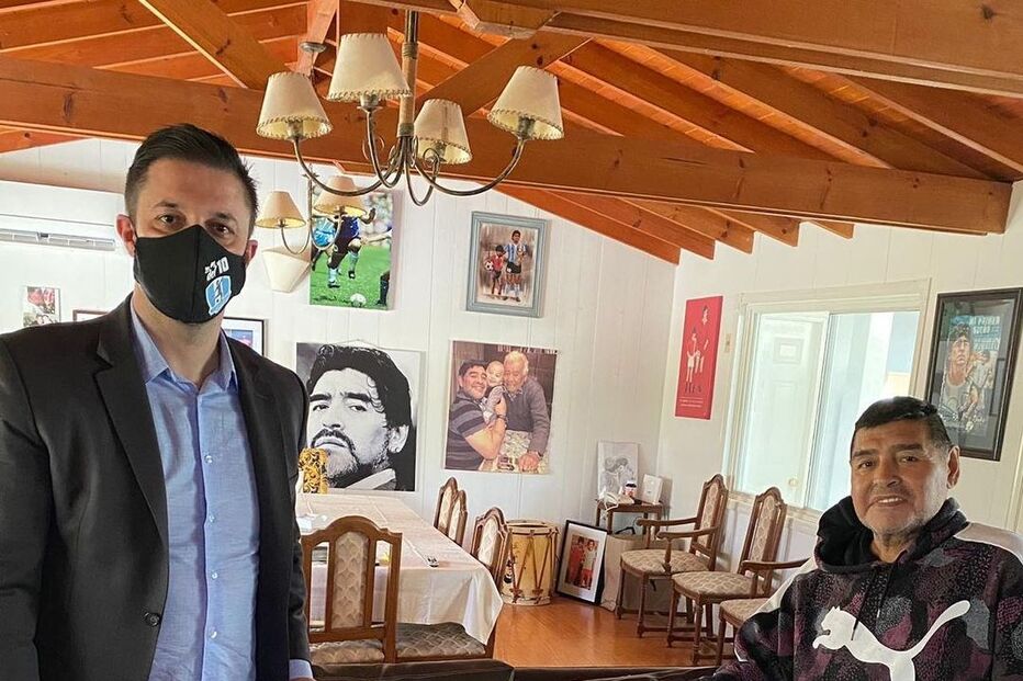 Matías Morlo com Maradona