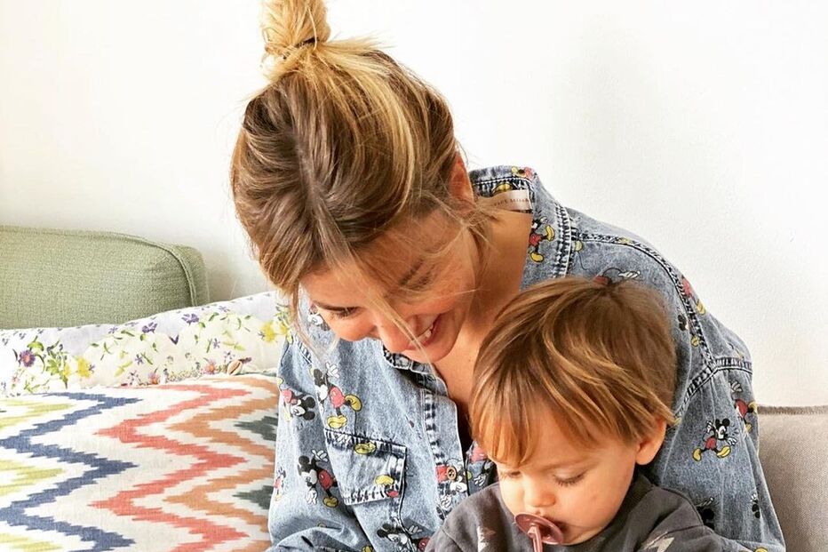 Jessica Athayde com o filho, Oliver