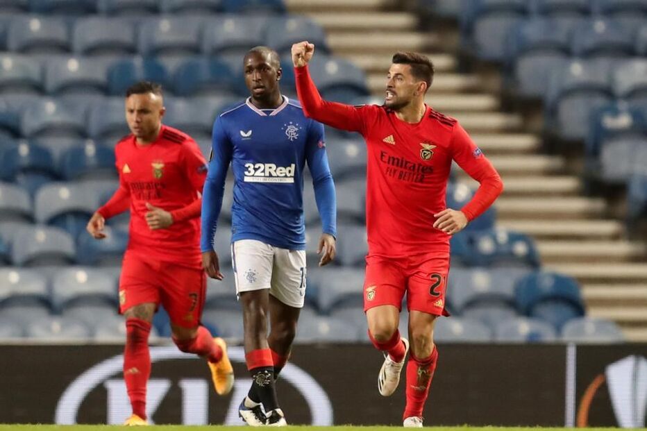 Benfica arranca empate contra o Rangers na Escócia e fica mais perto da qualificação na Liga Europa