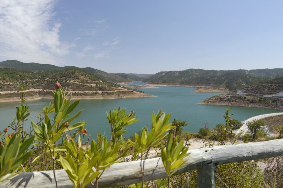 2020-11-27_19_06_16 Barragem de Odelouca.JPG