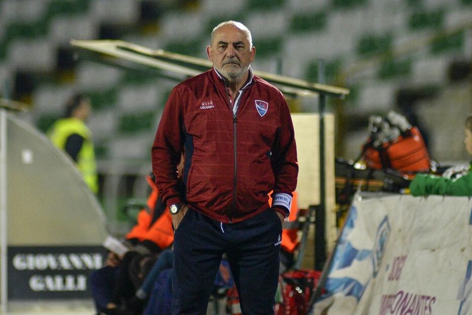 Vítor Oliveira tinha 67 anos