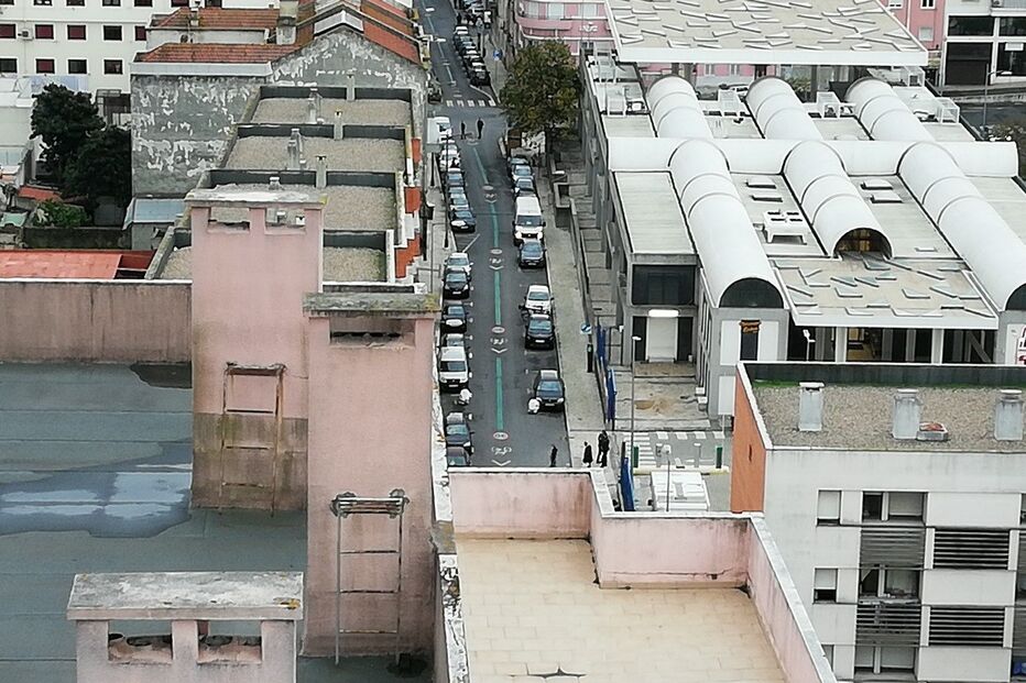 Tiroteio em Lisboa termina com quatro homens detidos