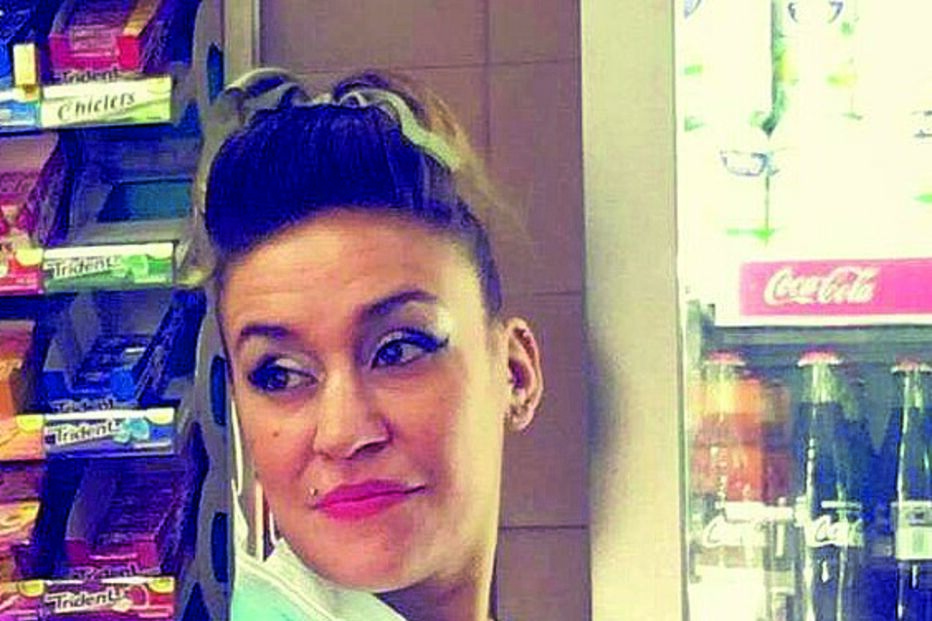 Vanessa Batista tinha 29 anos e deixa uma filha de 12   