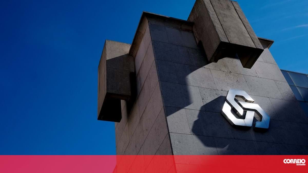 Dupla armada tenta assaltar balcão da Caixa Geral de Depósitos em Espinho